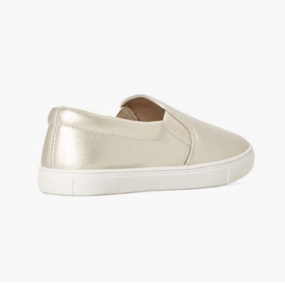 NWT Alice Sneaker - Picture 3 of 5